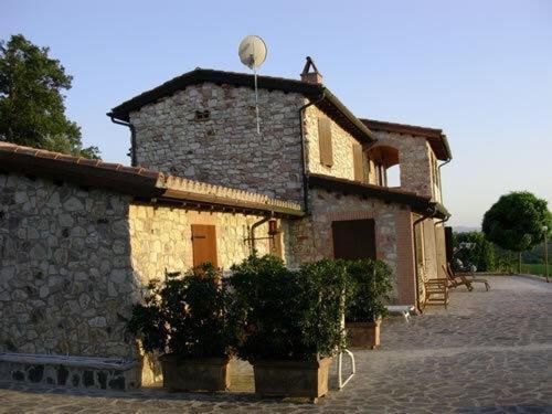 B&B Casale Roshlee Gualdo Cattaneo Exterior photo